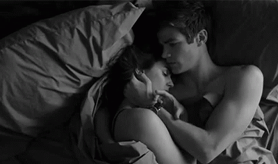 gif abbraccio dolce
