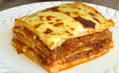 lasagna salsiccia e mozzarella