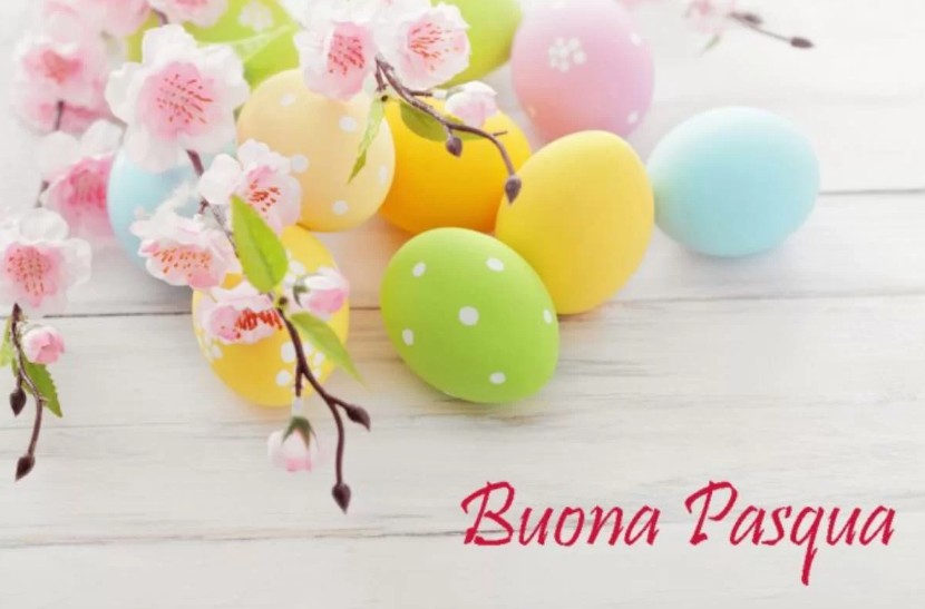 Tanti auguri di Buona Pasqua uova