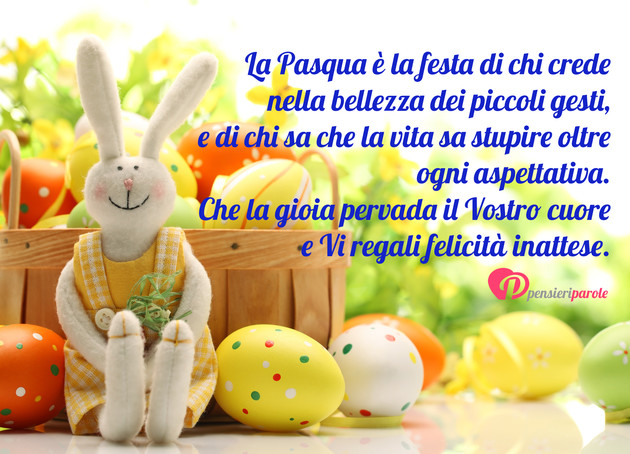 Tanti auguri di Buona Pasqua uova coniglio