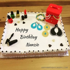immagini buon compleanno happy birthday Nunzio torta trucchi rossetto orecchini