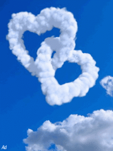 GIF cuore nuvole