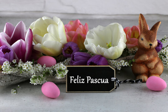 feliz pascua conejo y flores